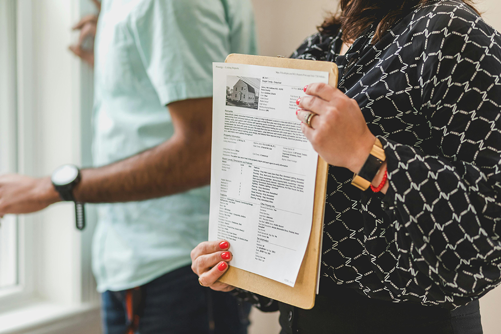 Smart Seller Moves